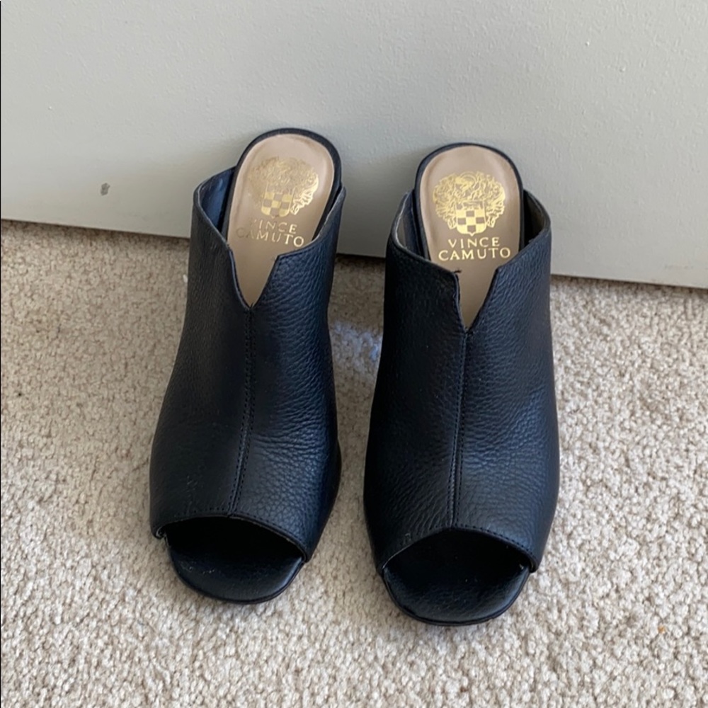 Vince Camuto black heels